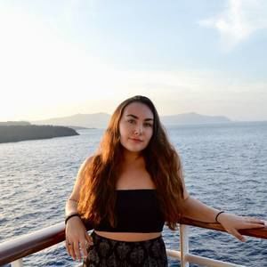 Meet your Posher, Dana